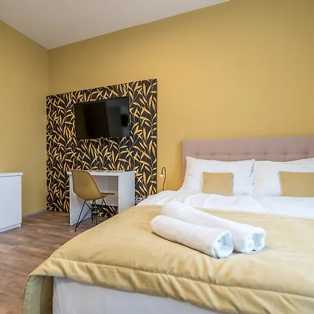 Myapartment In The City Center Ceske Budejovice Exterior photo